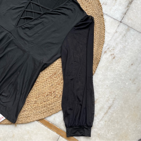 Urbanic Black Deep neck top with sheer sleeves - Picture 7 of 10